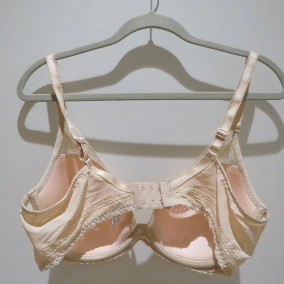 CHANTELLE Festivité Lace Plunge Bra in Nude Blush - Size 36DD - Picture 9 of 12